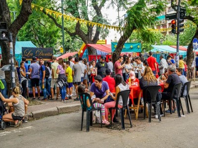 La Feria Gastronomica Sin Tacc Dedicada A Los Alimentos Para Celiacos Estara Por Primera Vez En La Plaza Almagro Amep Argentina